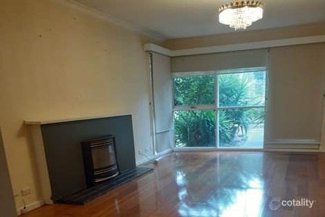 Property photo of 36 Darbyshire Road Mount Waverley VIC 3149