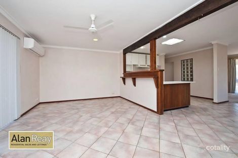Property photo of 19 Grevillea Way Heathridge WA 6027