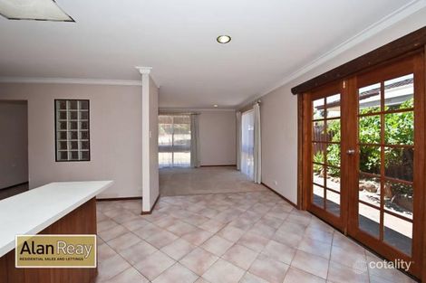 Property photo of 19 Grevillea Way Heathridge WA 6027