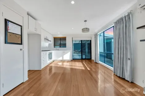 Property photo of 31 Calendula Circuit Epping VIC 3076