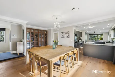 Property photo of 161 Mountain View Parade Rosanna VIC 3084