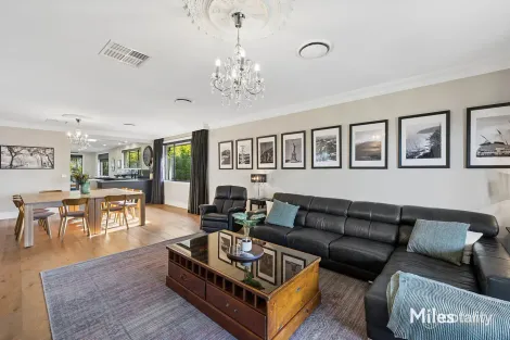 Property photo of 161 Mountain View Parade Rosanna VIC 3084