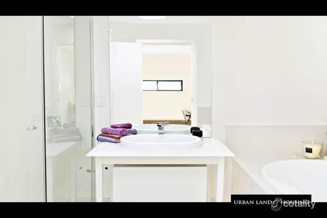 Property photo of 8 Florence Street Oakhurst NSW 2761