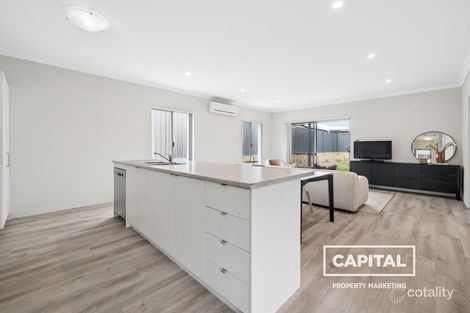 Property photo of 32 Parkhurst Avenue Hilbert WA 6112