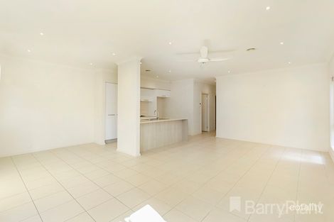 Property photo of 3 Comino Road Sunshine West VIC 3020