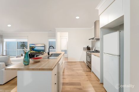 Property photo of 81 Naturaliste Way Armstrong Creek VIC 3217