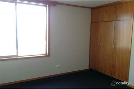 Property photo of 3/10 Milford Street Lindisfarne TAS 7015