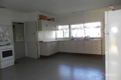 Property photo of 32 Factory Street Pittsworth QLD 4356