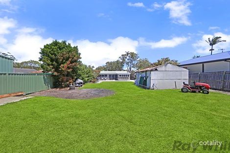 Property photo of 37 Elouera Avenue Buff Point NSW 2262