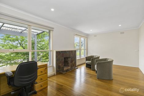 Property photo of 33 Taylor Road Mooroolbark VIC 3138