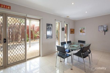 Property photo of 17 Marga Place Keysborough VIC 3173