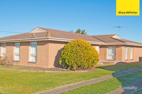 6 Victor Ct, Melton South, VIC 3338