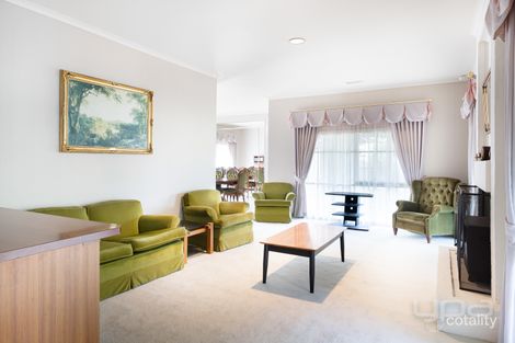 Property photo of 8 Keller Close Greenvale VIC 3059