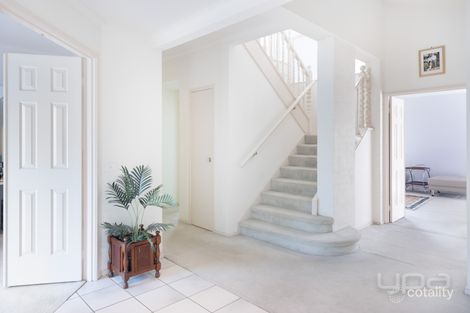 Property photo of 8 Keller Close Greenvale VIC 3059
