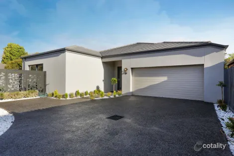 2/28 Oakleigh Rd, Carnegie, VIC 3163