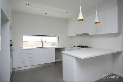 Property photo of 60 Shallows Drive Shell Cove NSW 2529