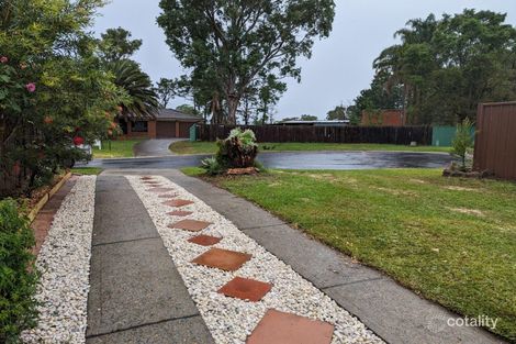 Property photo of 4 Cosmos Place Macquarie Fields NSW 2564