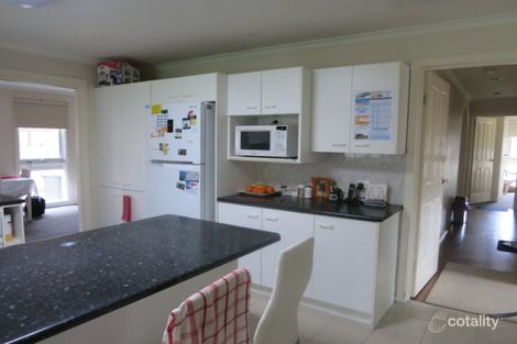 Property photo of 63 Duncans Road Werribee VIC 3030