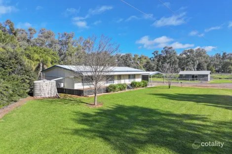 289 Lower Bathurst St, Forbes, NSW 2871