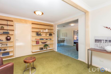 Property photo of 9 Ogilvie Place Garran ACT 2605