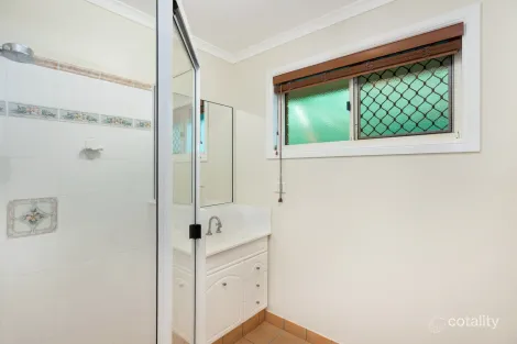Property photo of 100 Riverbend Drive Douglas QLD 4814