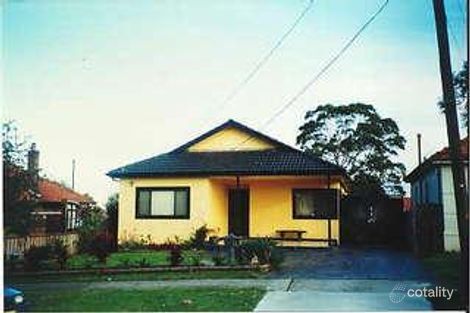 Property photo of 6 Jean Street Greenacre NSW 2190
