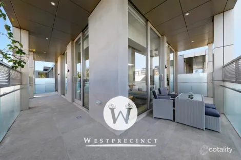 Property photo of 30E Willansby Avenue Brighton VIC 3186