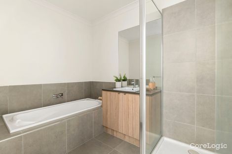 Property photo of 9 Steadfield Circuit Melton South VIC 3338