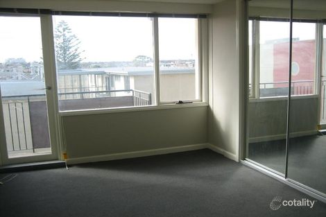 Property photo of 4A/21 Esplanade St Kilda VIC 3182