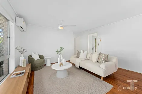 11 Moeller Pl, Mansfield, QLD 4122