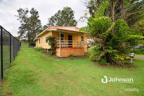 Property photo of 14 Bergins Hill Road Bundamba QLD 4304