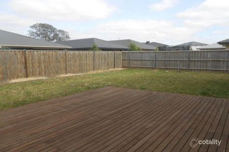 Property photo of 21 Laurimar Boulevard Doreen VIC 3754