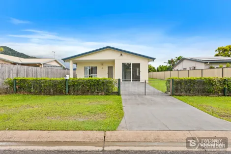 8 Rafferty St, White Rock, QLD 4868