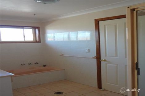 Property photo of 9 Heron Place Estella NSW 2650