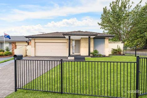 2 Kokoda Cct, Mount Annan, NSW 2567