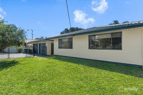 Property photo of 41 Laguna Parade Berkeley Vale NSW 2261