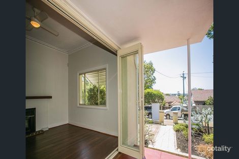 Property photo of 239 Woodside Street Doubleview WA 6018