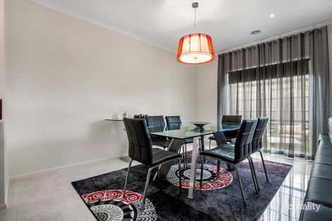 Property photo of 17 Wendouree View Wollert VIC 3750