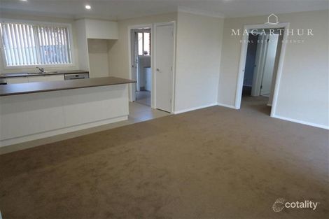 Property photo of 2/2 Dunn Avenue Forest Hill NSW 2651