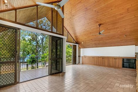 Property photo of 117 Arlington Esplanade Clifton Beach QLD 4879