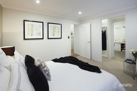 Property photo of 10 Belii Lane Jindalee WA 6036