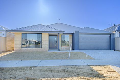 Property photo of 18 Gunnison Loop Haynes WA 6112