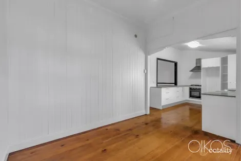 Property photo of 122 Wilston Road Newmarket QLD 4051