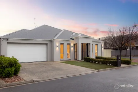 2 WARNER AVE, FINDON, SA 5023