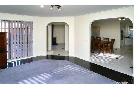 Property photo of 12 Dobroyd Court Lalor VIC 3075