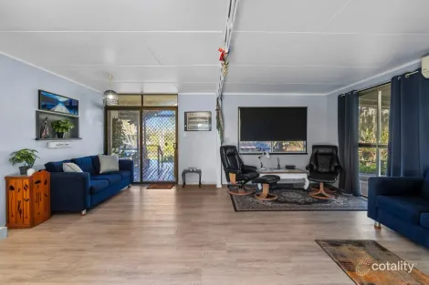 Property photo of 130-132 Riverside Avenue Barellan Point QLD 4306