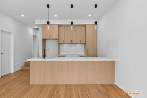 Property photo of 44 Hedgevale Drive Officer VIC 3809