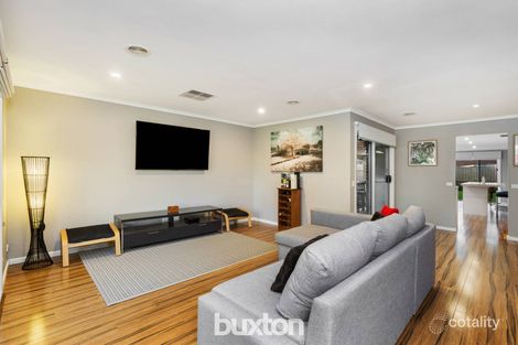 Property photo of 62 Nurten Parade Aspendale Gardens VIC 3195