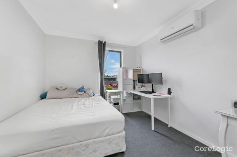 Property photo of 35 Gasnier Avenue North Kellyville NSW 2155