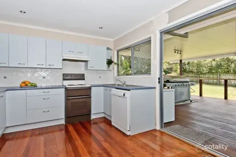 Property photo of 249 Kitchener Road Stafford Heights QLD 4053